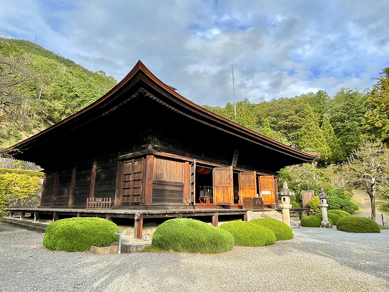 国宝 大善寺薬師堂の写真